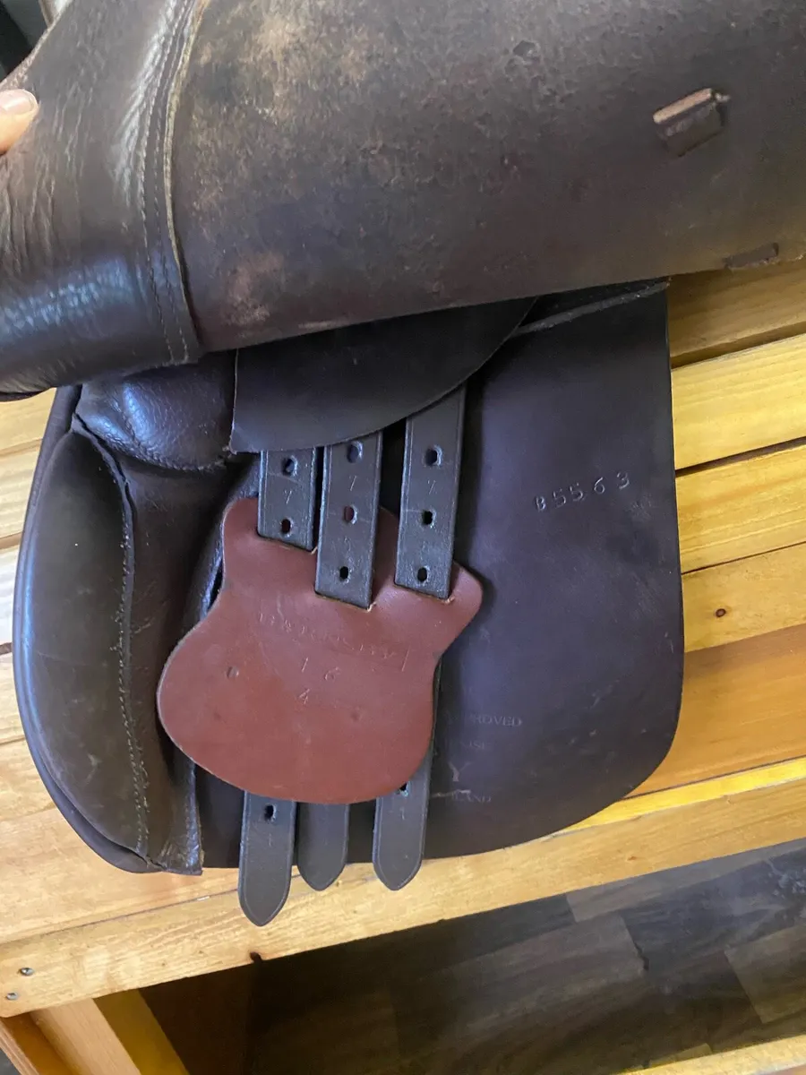 16” Cliff barnsby brown Leather saddle - Image 3