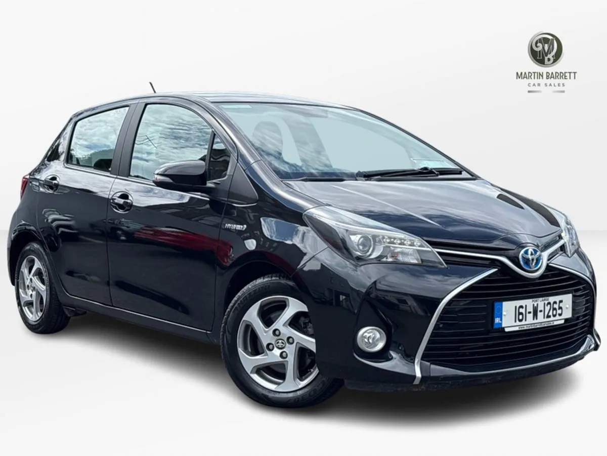 Toyota Yaris Hybrid Luxury MC 4DR Auto - Image 1
