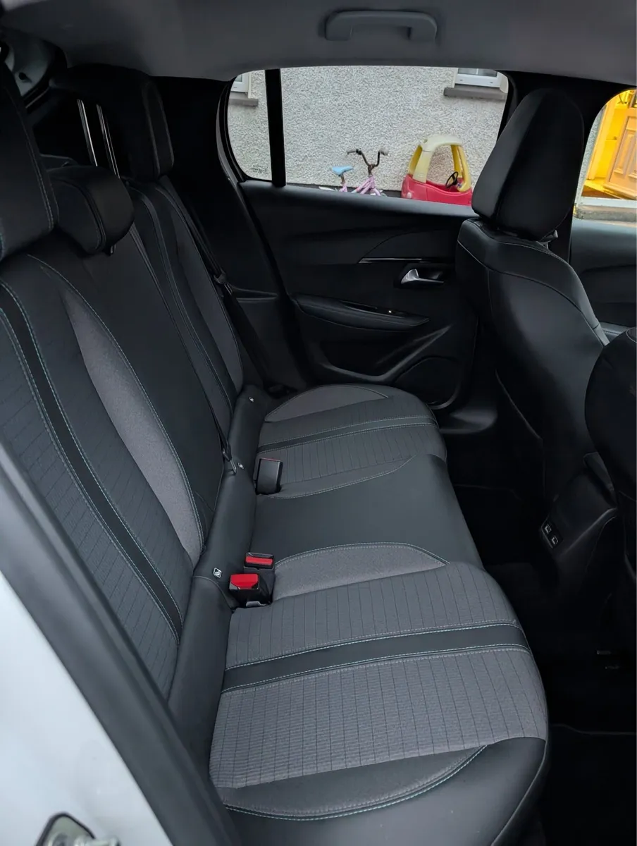 Peugeot 208 Allure - Image 3