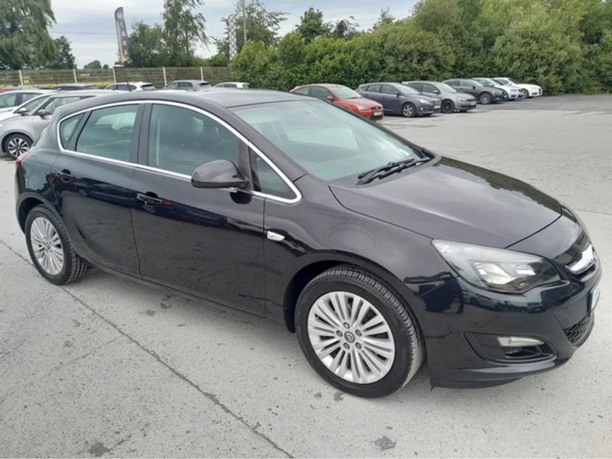 Opel Astra Excite 1.6 Cdti 110PS ECO 5DR - Image 3