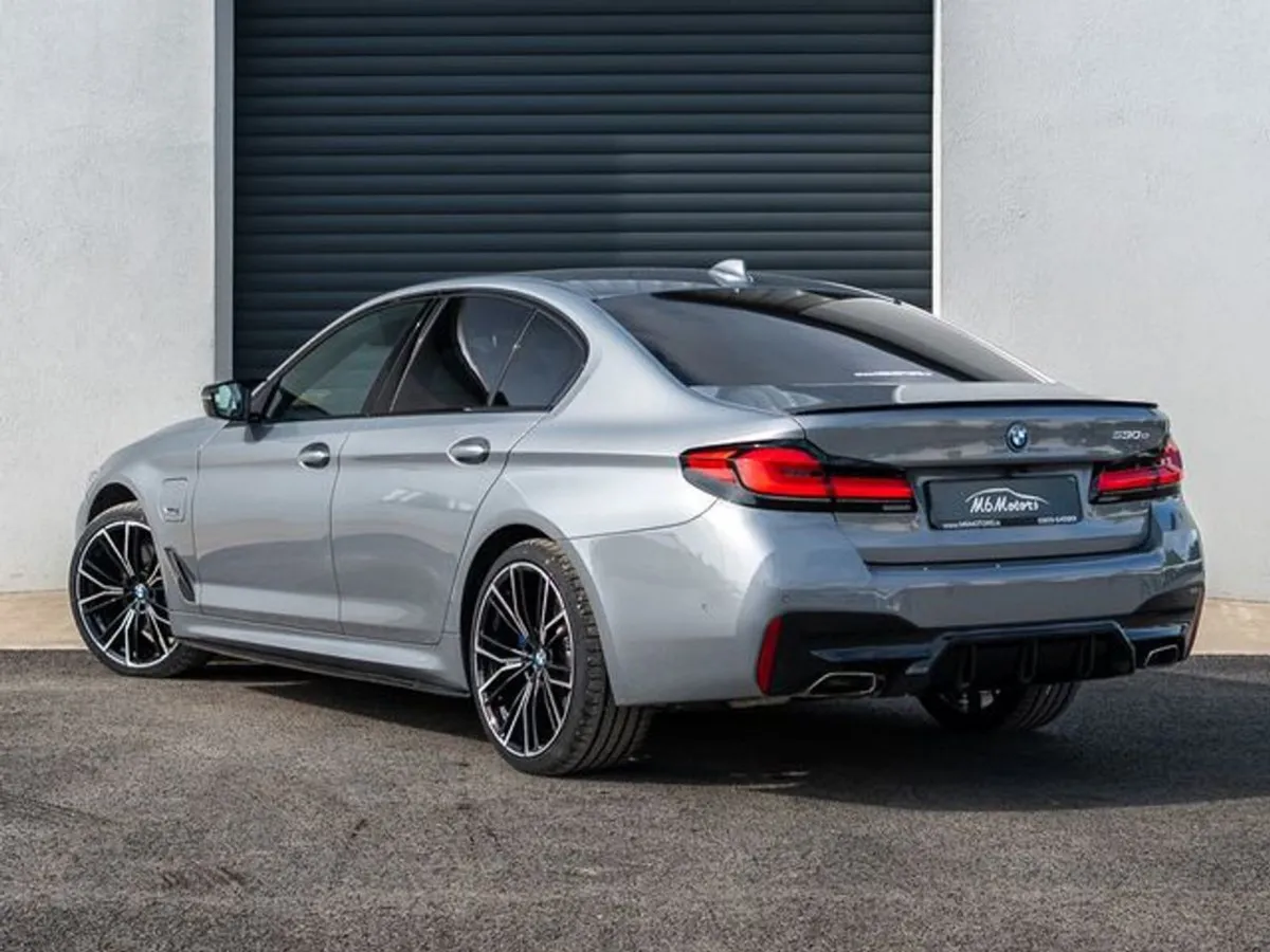 BMW 5 Series 530E M Sport M Performance - Image 4