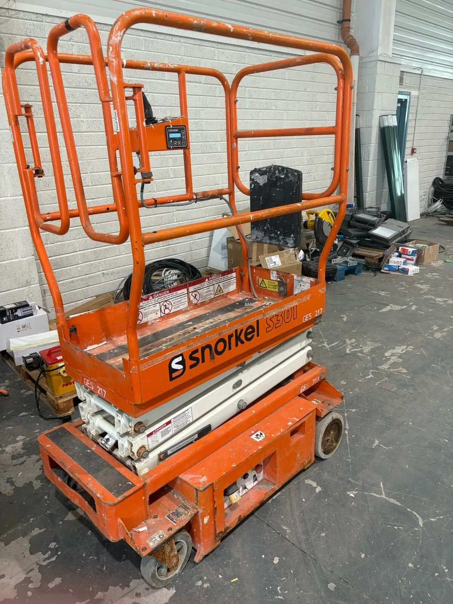 Scissors lift - Image 3