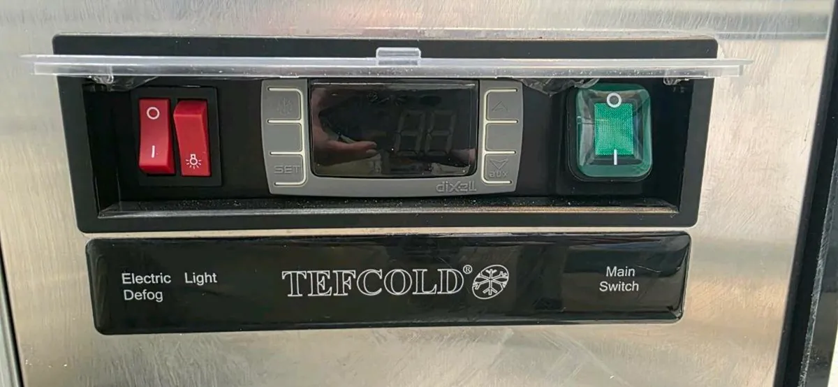 Tefcold Display Counter fridge - Image 3