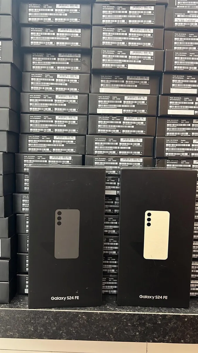 Samsung S24 FE – 128GB – Brand New (Seal Opened) - Image 2