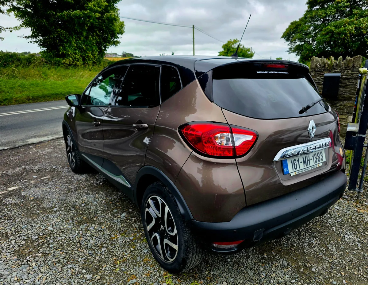 161 Renault Captur 1.5 dci Intense €9,990 - Image 3