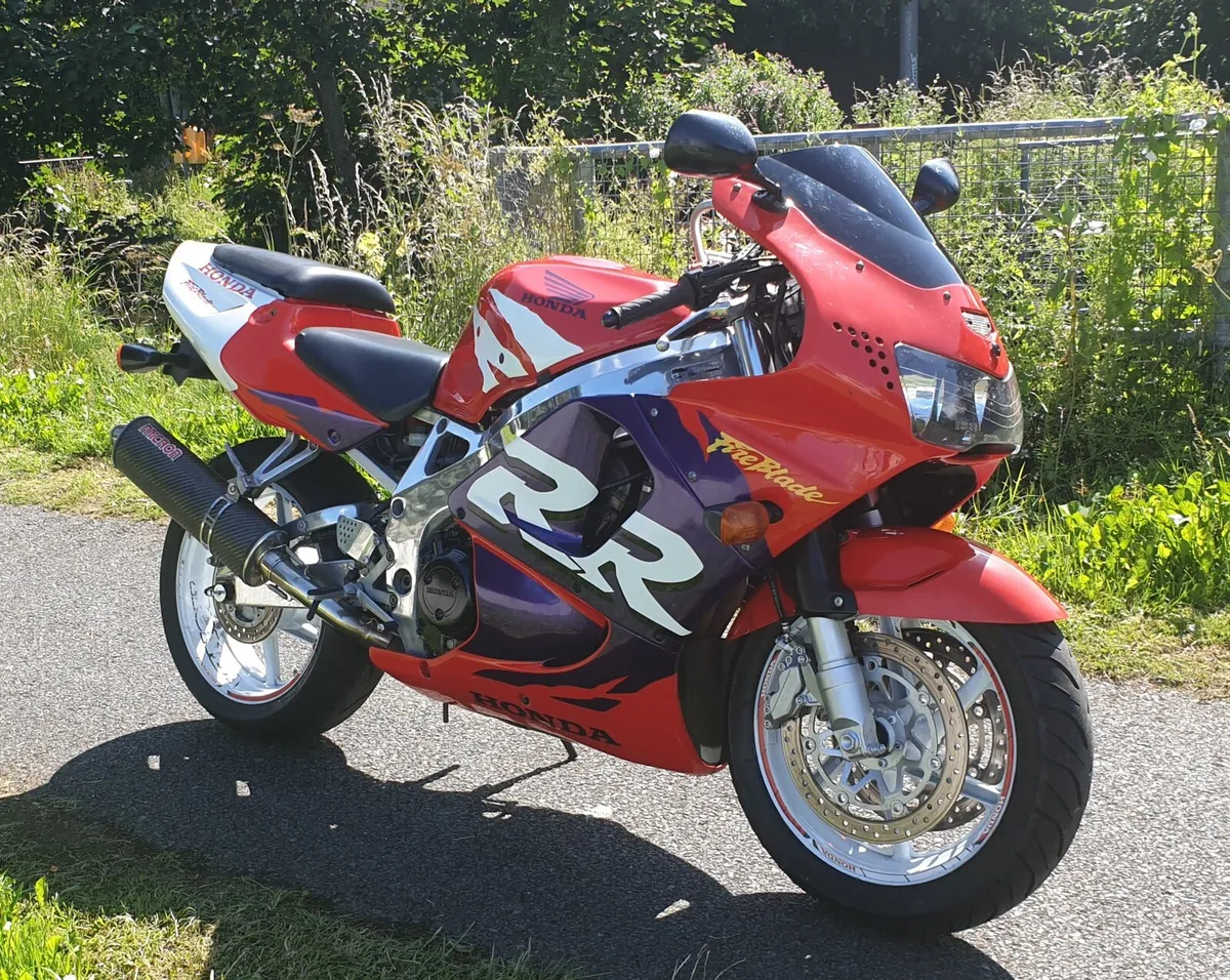 Honda cbr 900 - Image 1