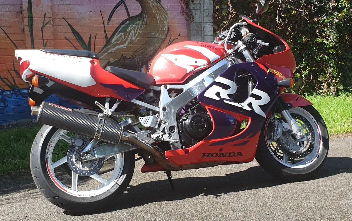 Honda cbr 900 - Image 4