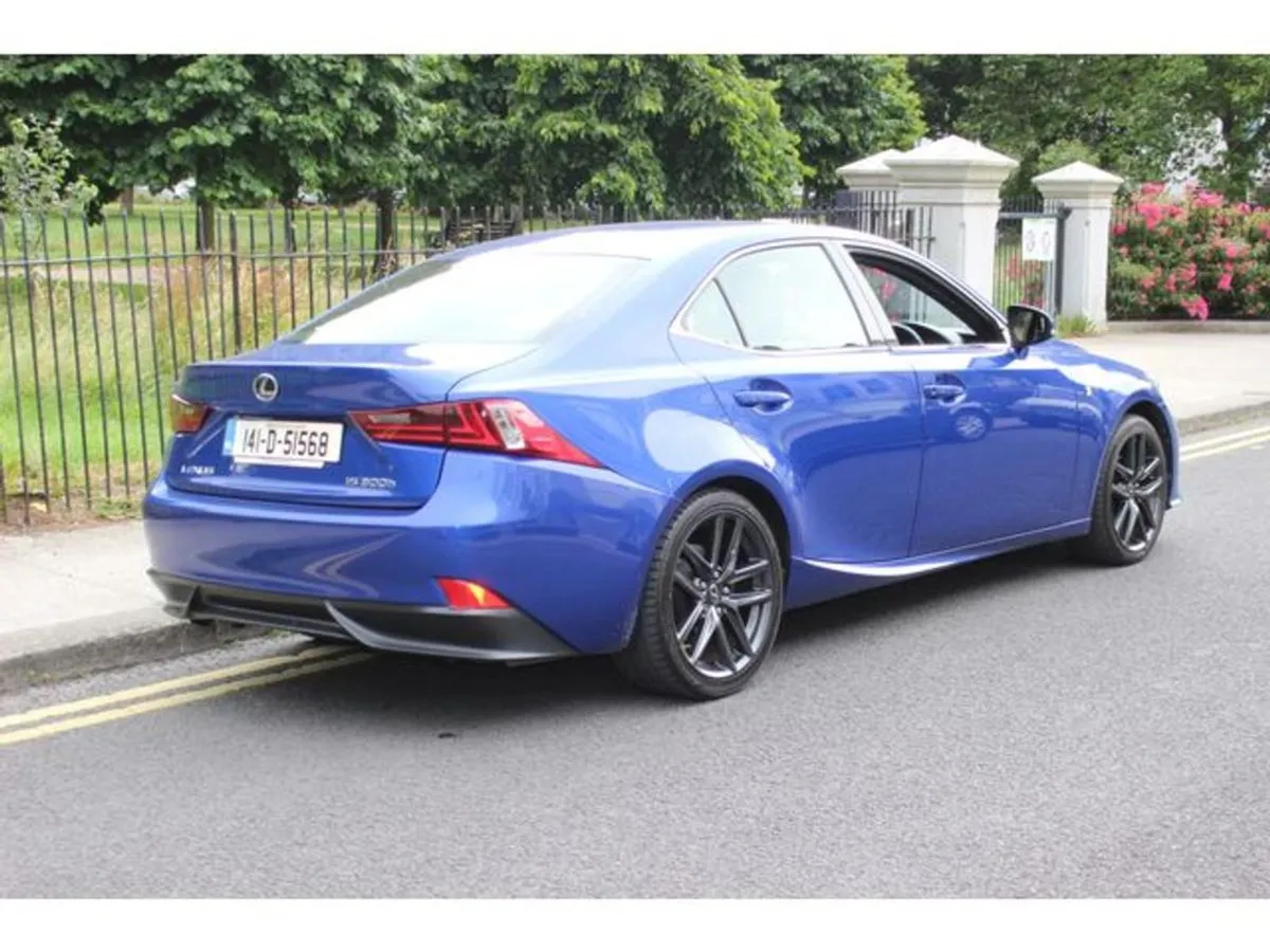 Lexus IS300h 300H F Sport - Image 4