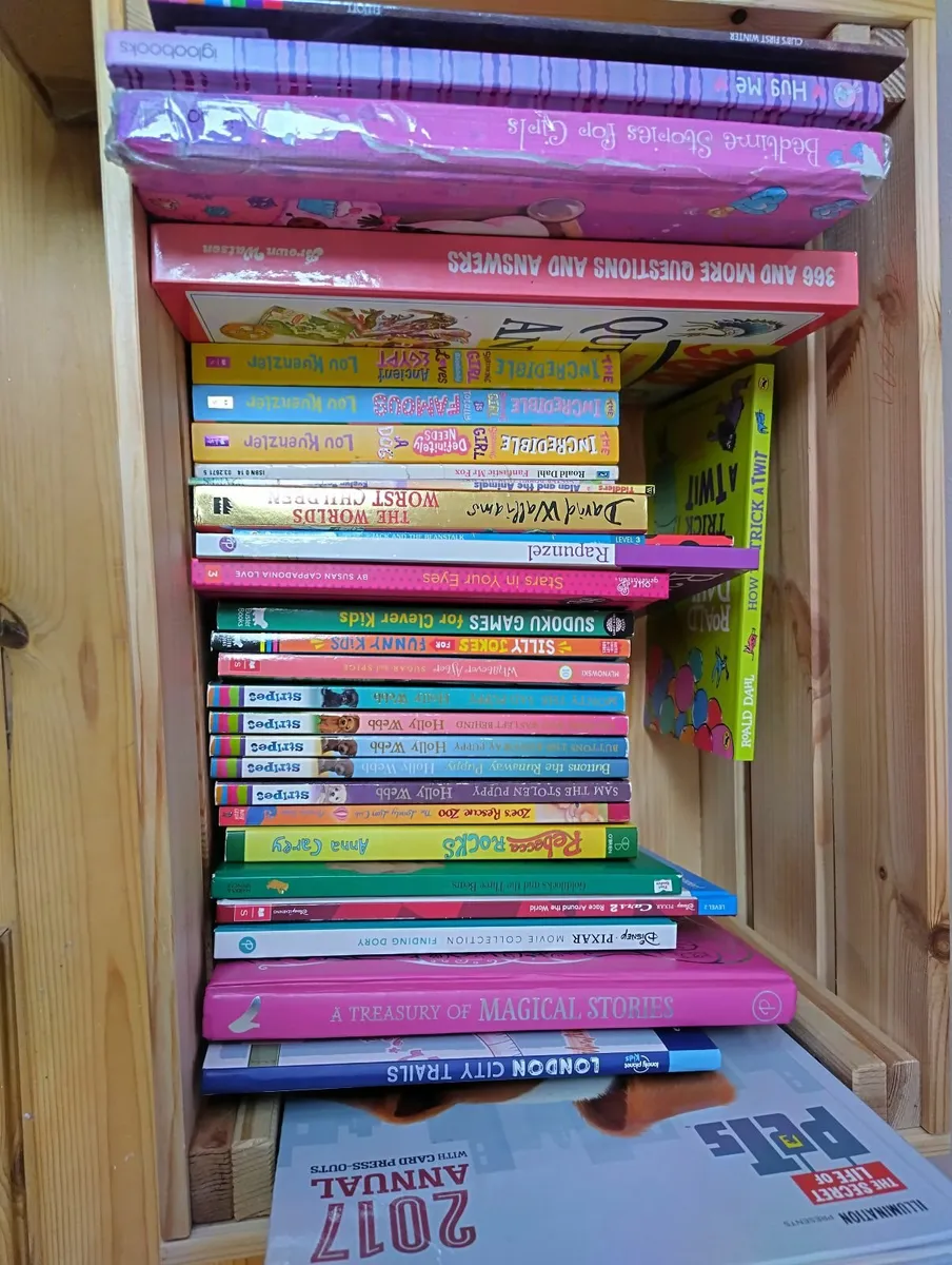 Children books - Image 1