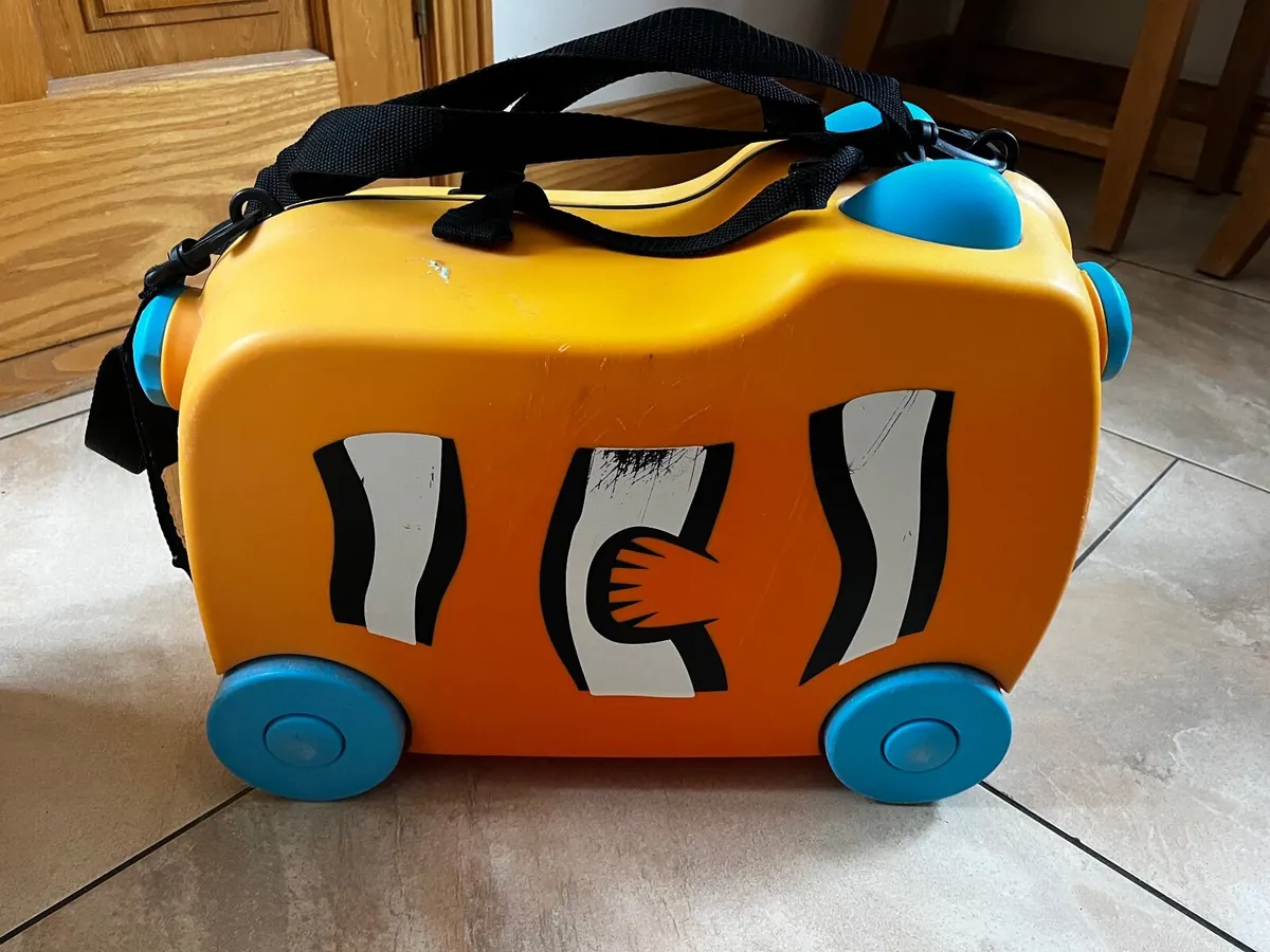 Kids suitcases - Image 3