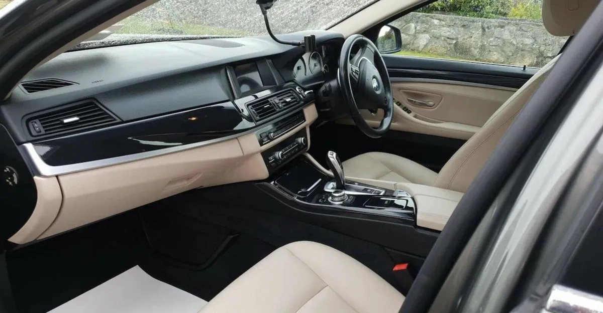 BMW 5-Series 2014 - Image 3