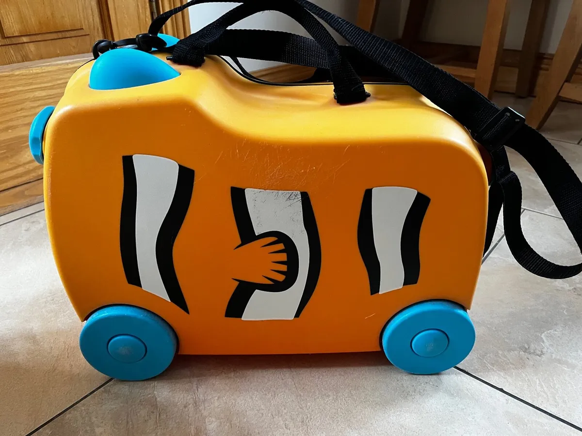 Kids suitcases - Image 4