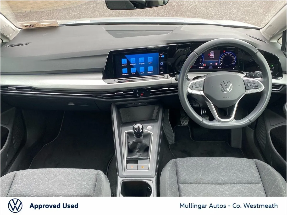 Volkswagen Golf 2.0 TDI 115HP - Image 2
