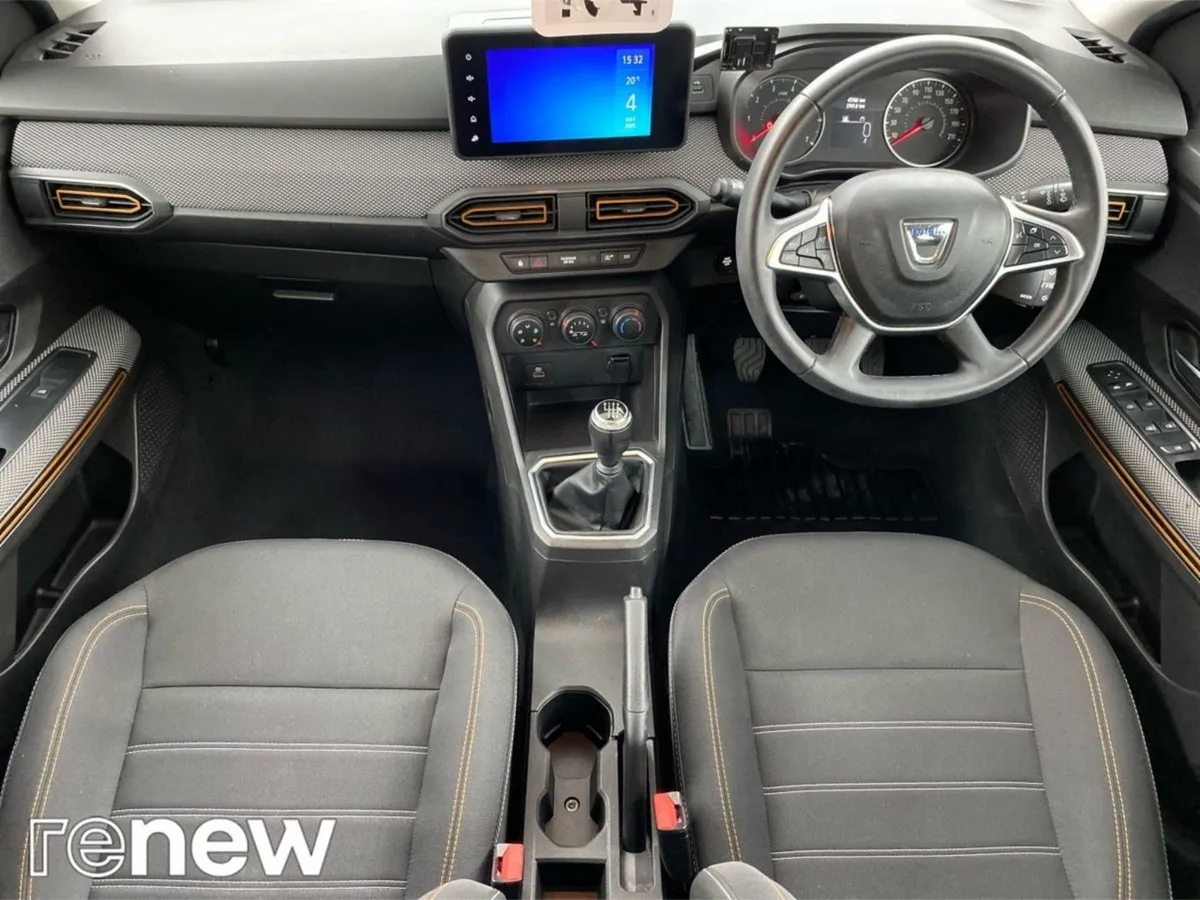 Dacia Sandero Stepway TCe 90 Stepway Comfort - Image 4