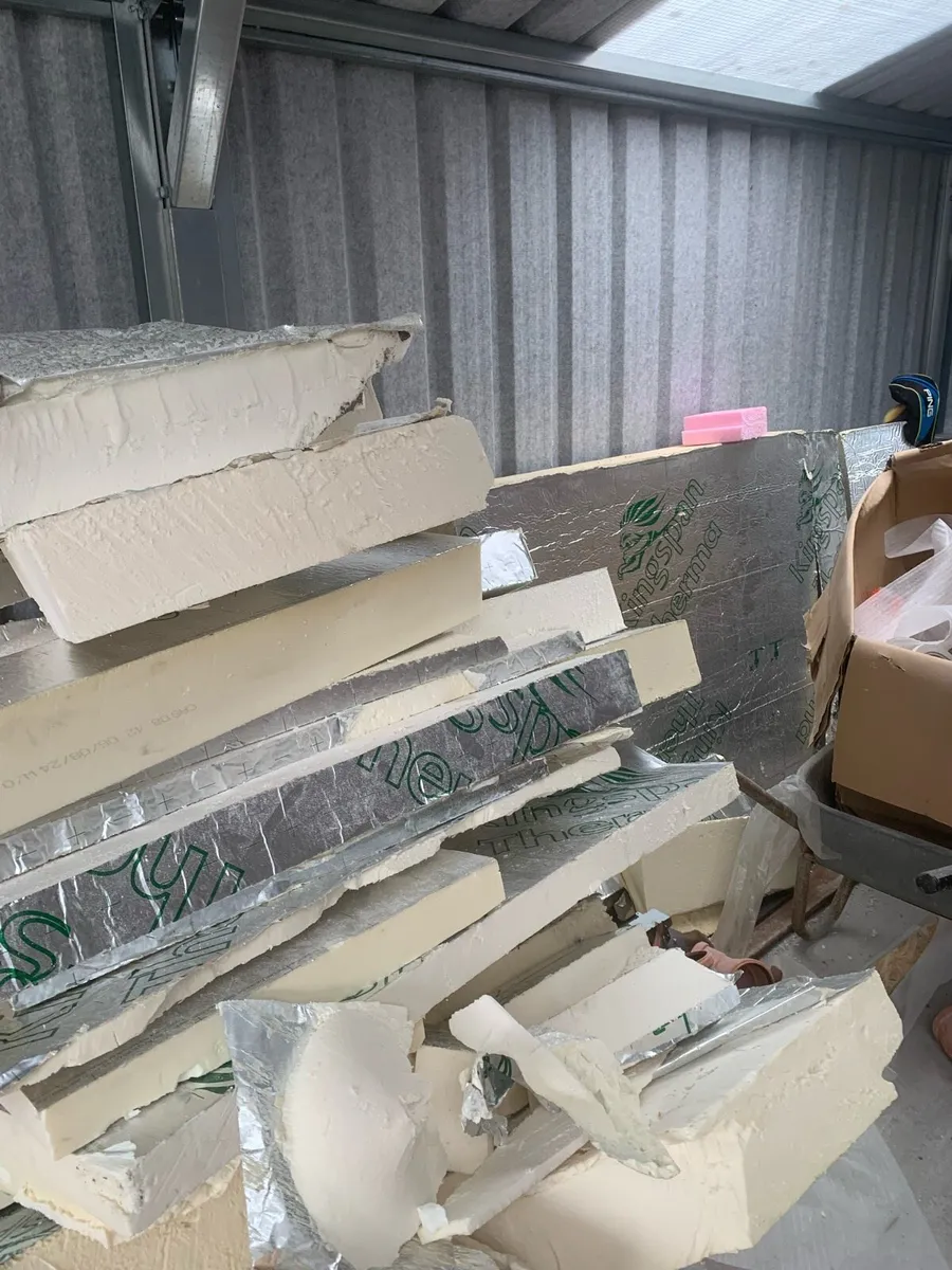 Insulation kingspan - Image 1