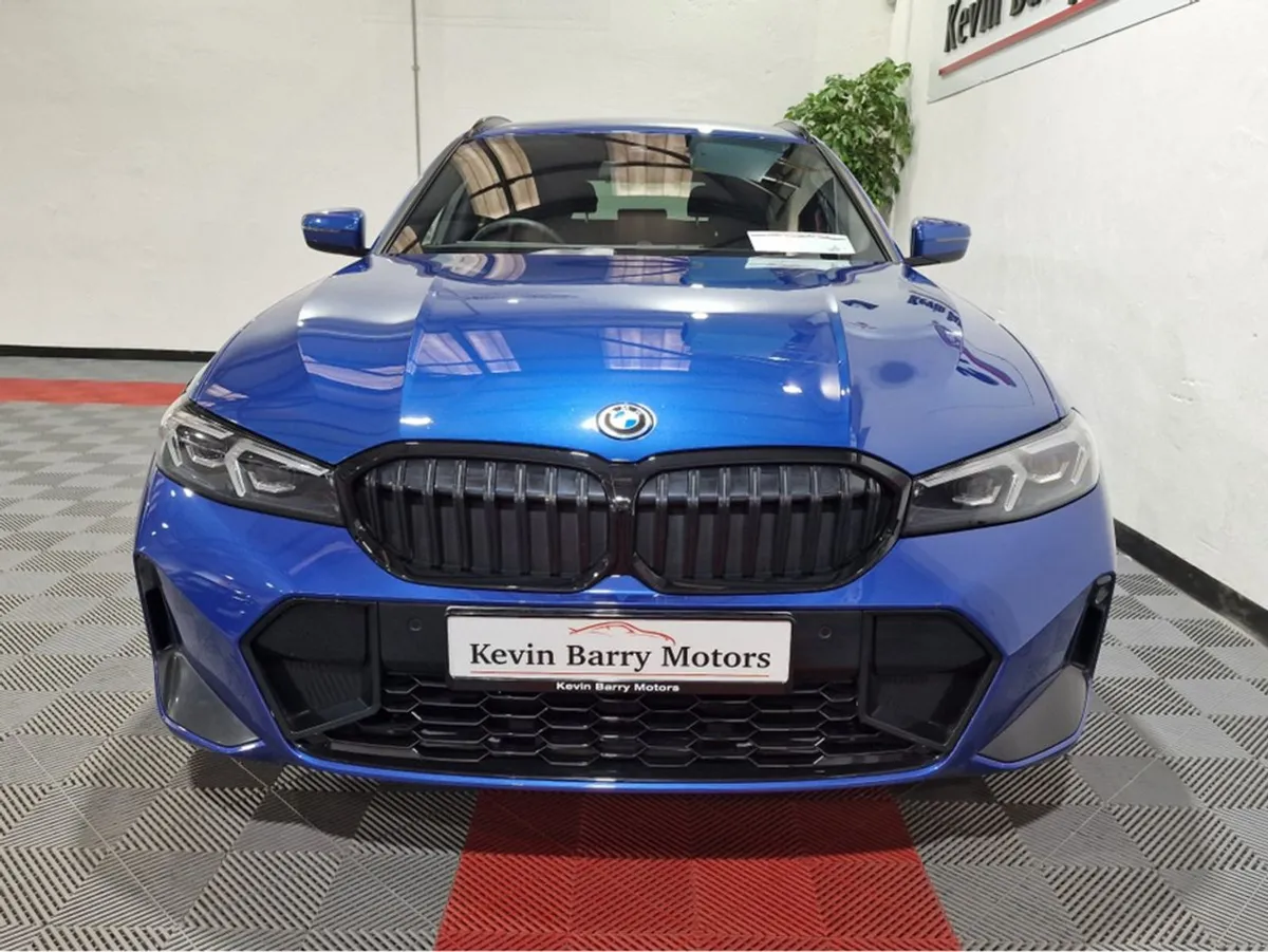 BMW 3 Series 330E Touring M Sport (pro Pack) LCI - Image 2
