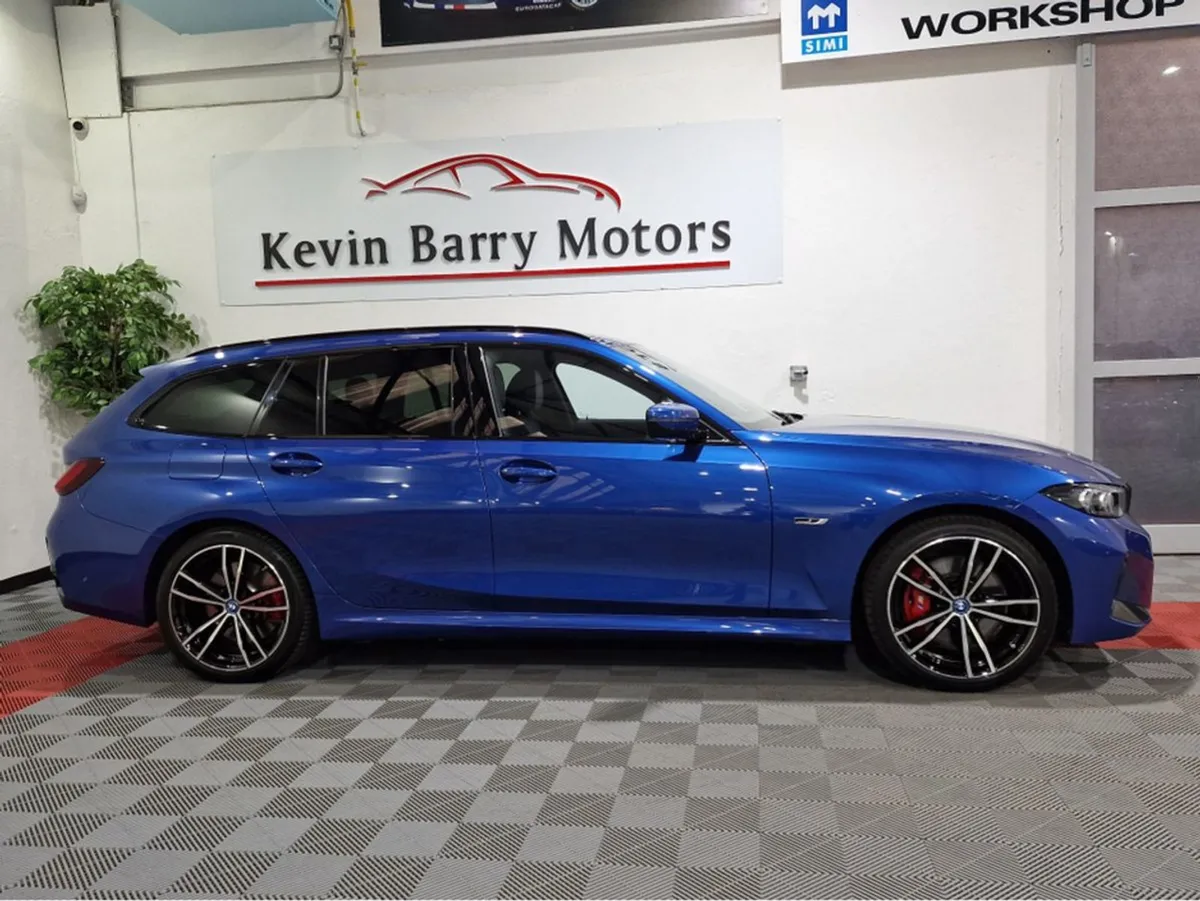 BMW 3 Series 330E Touring M Sport (pro Pack) LCI - Image 4