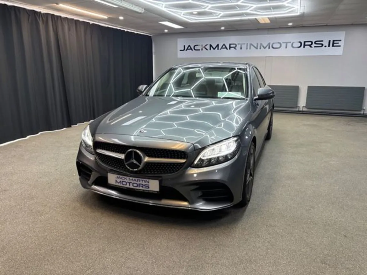 Mercedes-Benz C-Class C180d AMG Line - Image 3
