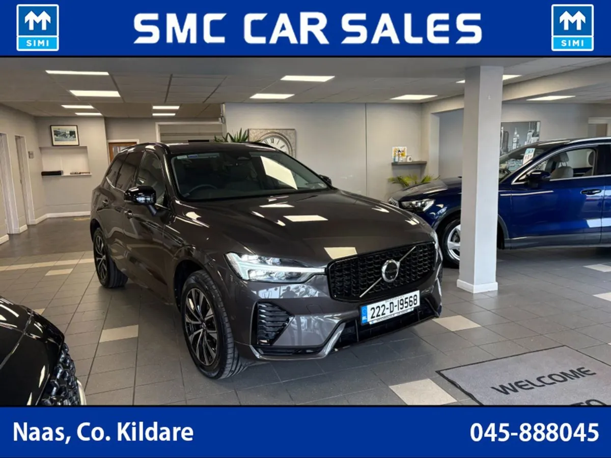Volvo XC60 B4 Plus Dark 5DR Auto 197 BHP - Image 2