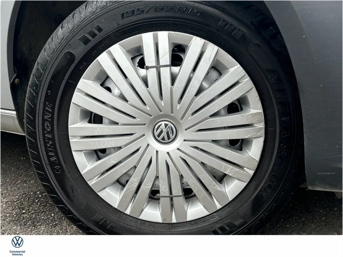 Volkswagen Caddy Automatic 2.0tdi 102BHP AIR Cond - Image 2