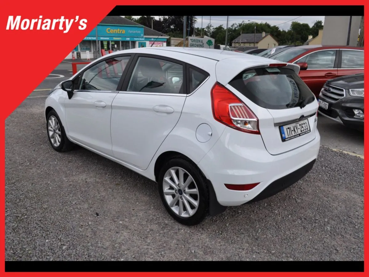 Ford Fiesta Titanium 1.25 60ps M5 5 MCA 4DR - Image 4