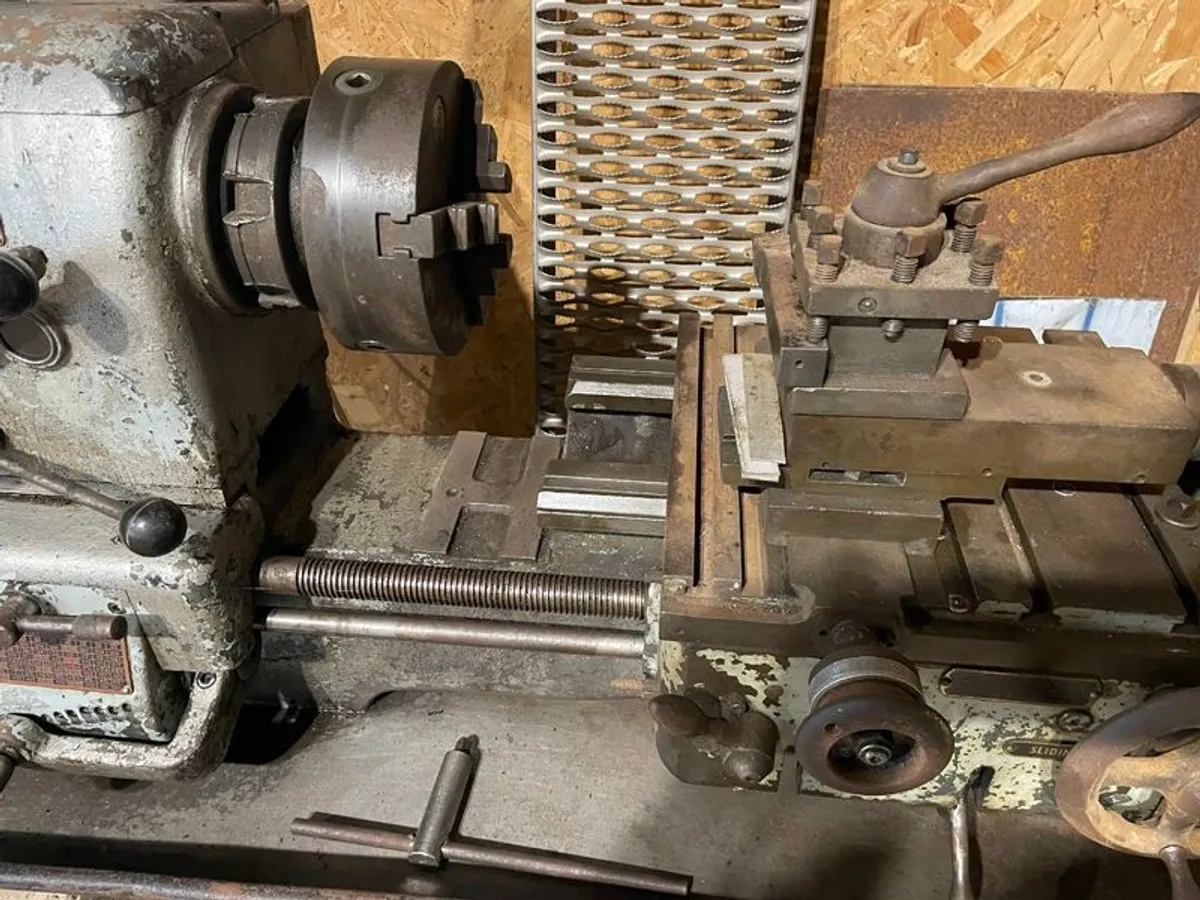 Colchester master Lathe - Image 2