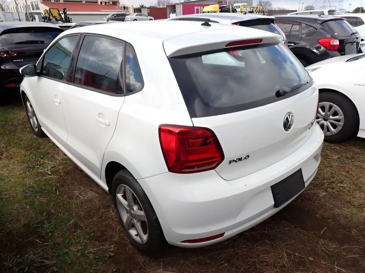 Volkswagen Polo 1.2 TSI Automatic - Image 3