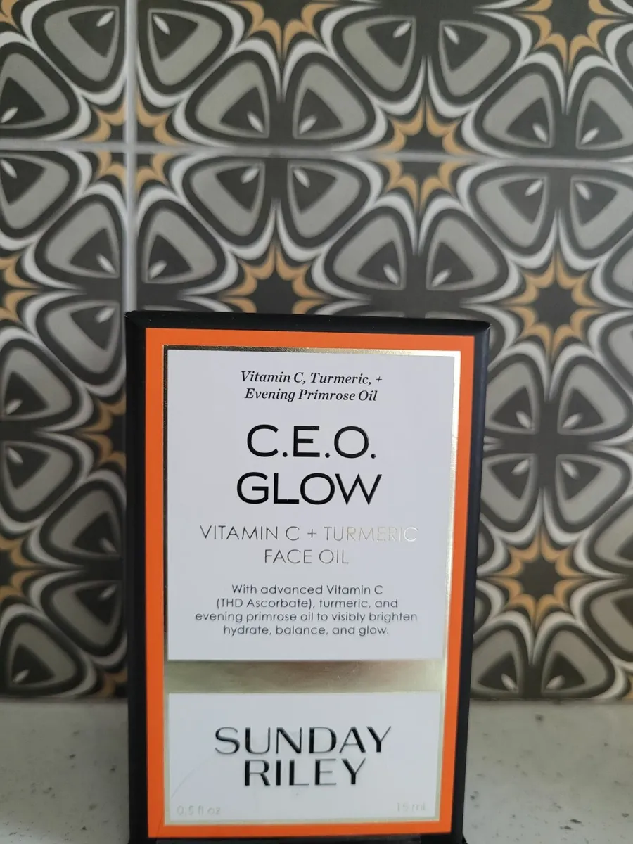 Sunday Riley CEO Glow Vit C - Image 1