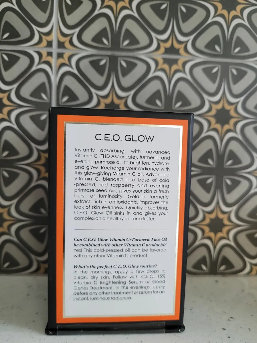 Sunday Riley CEO Glow Vit C - Image 2