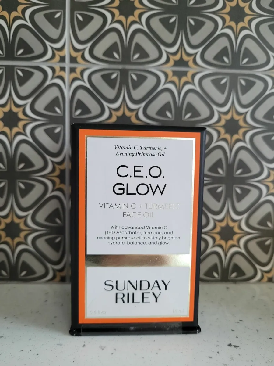 Sunday Riley CEO Glow Vit C - Image 3