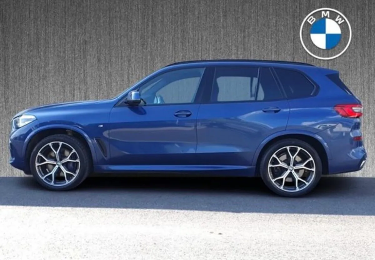 BMW X5 - Image 1