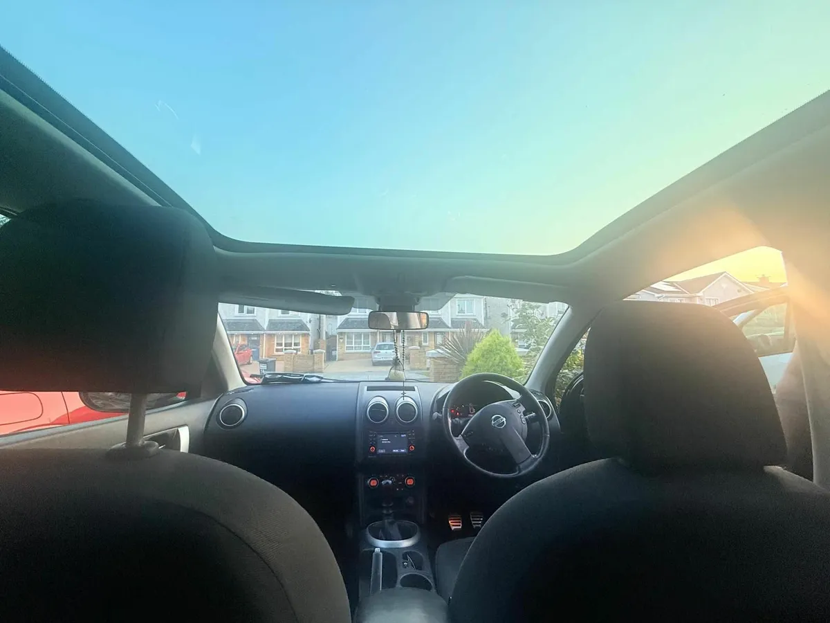 Nissan Qashqai 2011 - Image 3