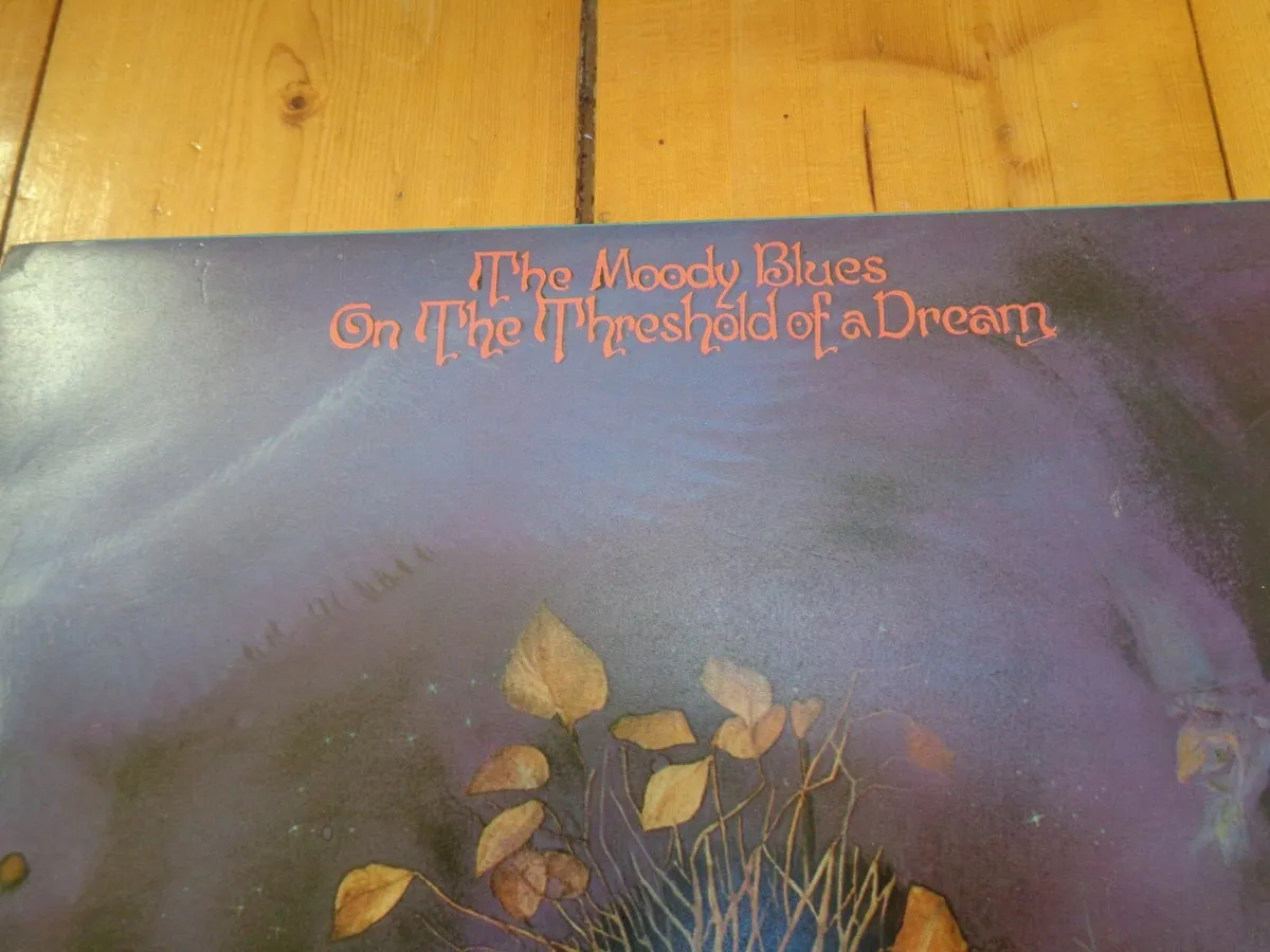 Moody Blues "On the Threshold of a Dream Vinyl Lp - Image 4
