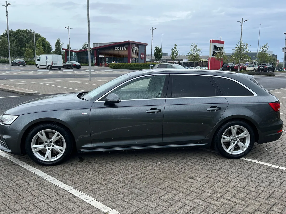 Audi A4 S line Automatic 2017 - Image 4