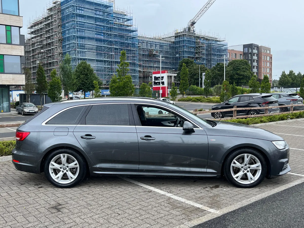 Audi A4 S line Automatic 2017 - Image 3