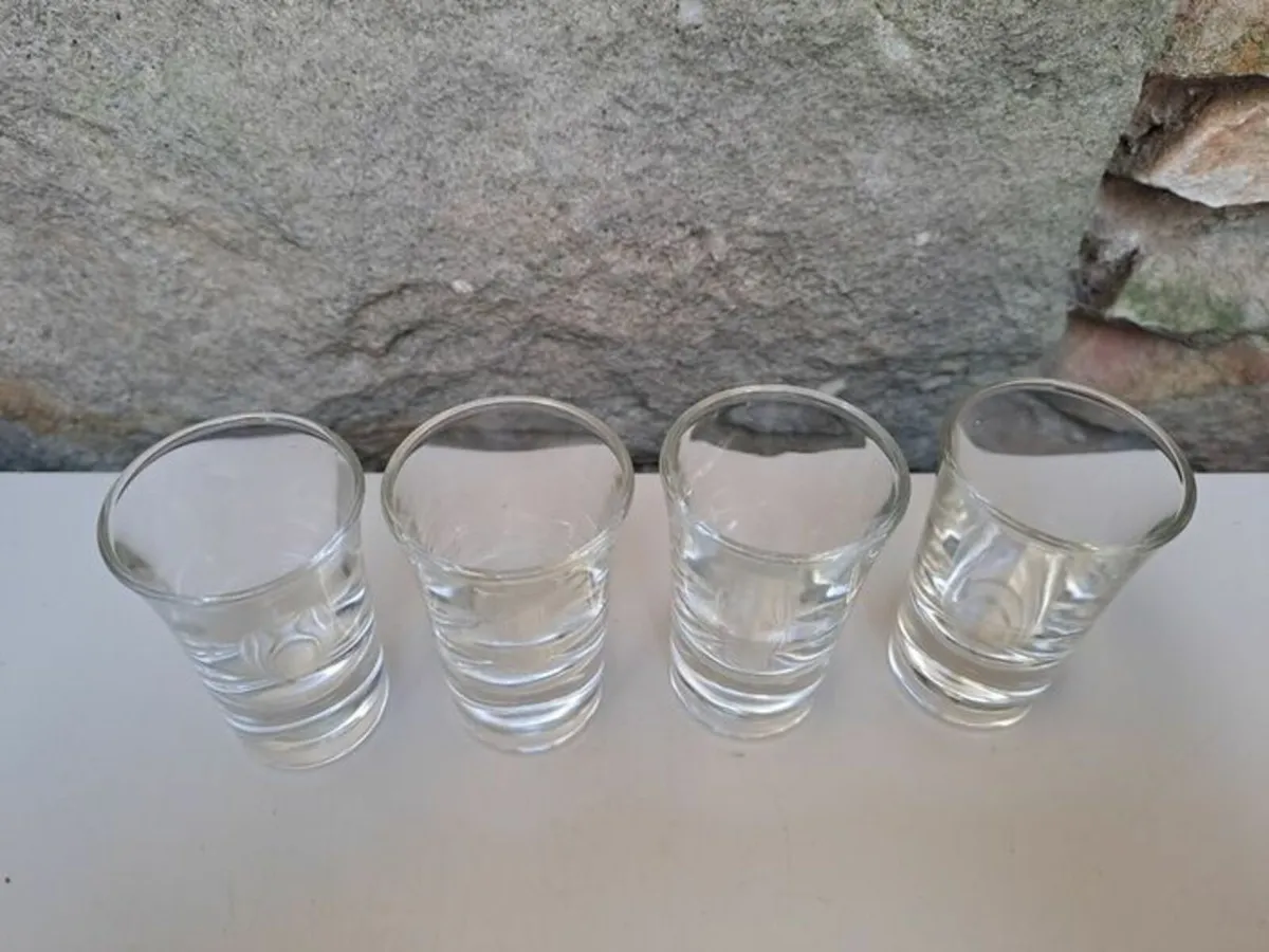 4 shot Glasses - Image 2