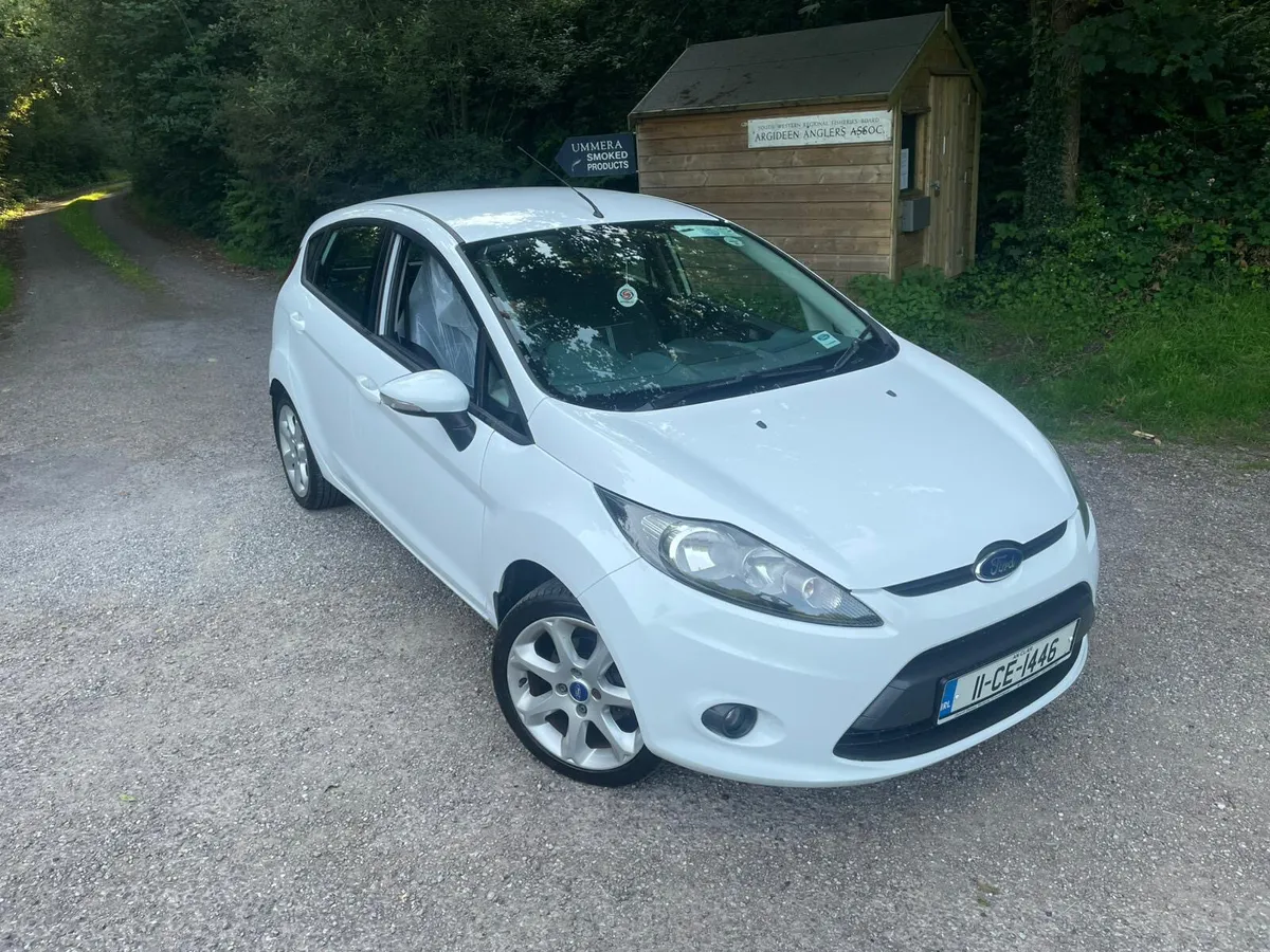 Ford Fiesta 1.2L 2011 - Image 2