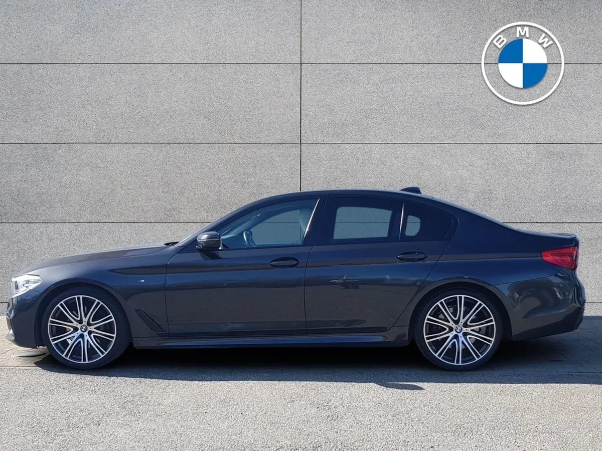 BMW 5 Series 530d M Sport Saloon - Image 4