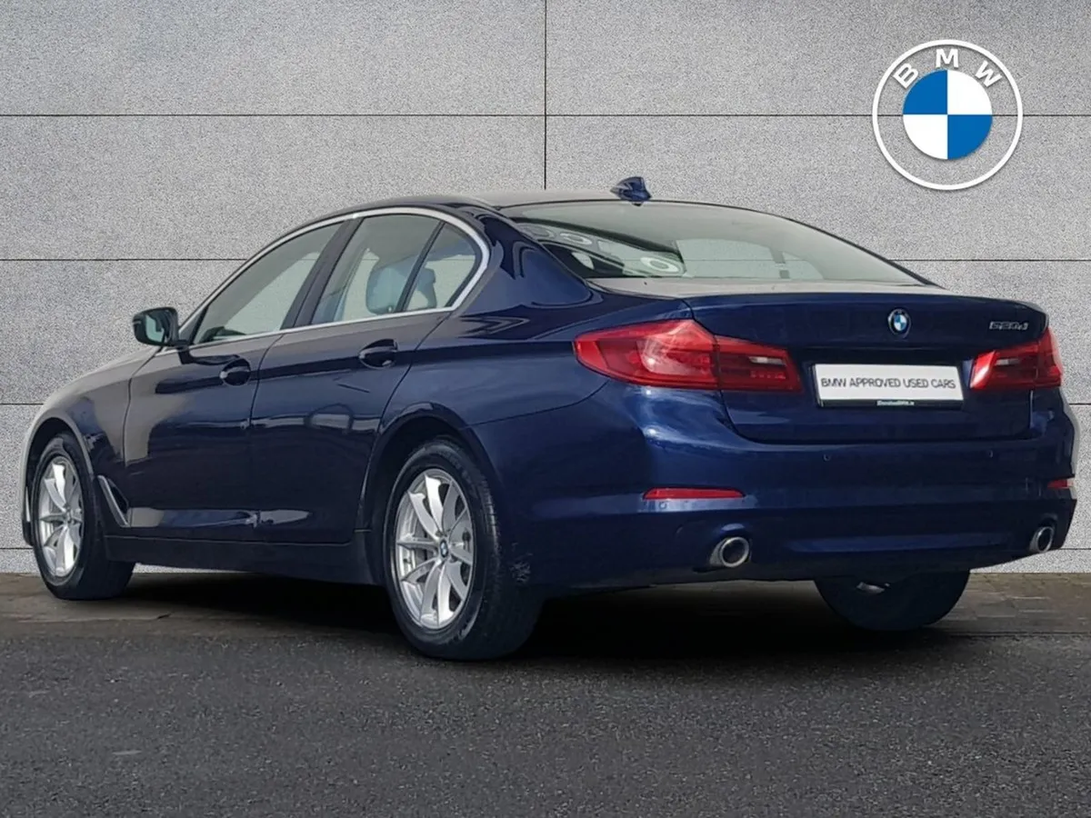 BMW 5 Series 520d SE Saloon - Image 3