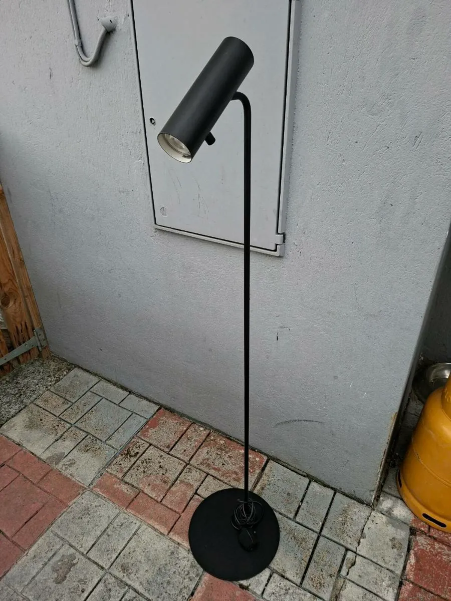 Black Floor Lamp - Image 3