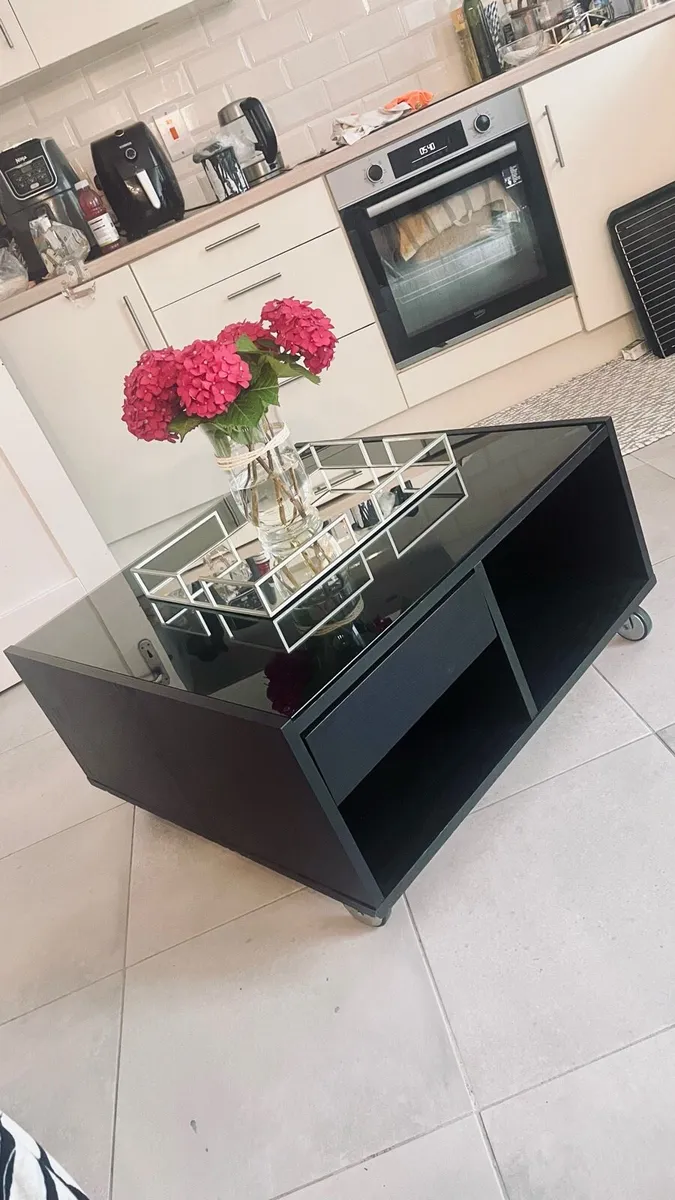 Large Ikea coffee table top glass - Image 1