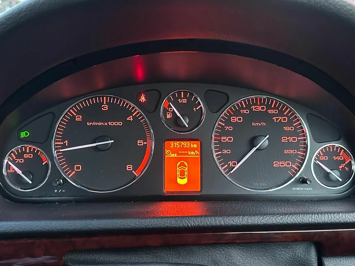 Peugeot 407 - 07 CE 3641 - Image 1