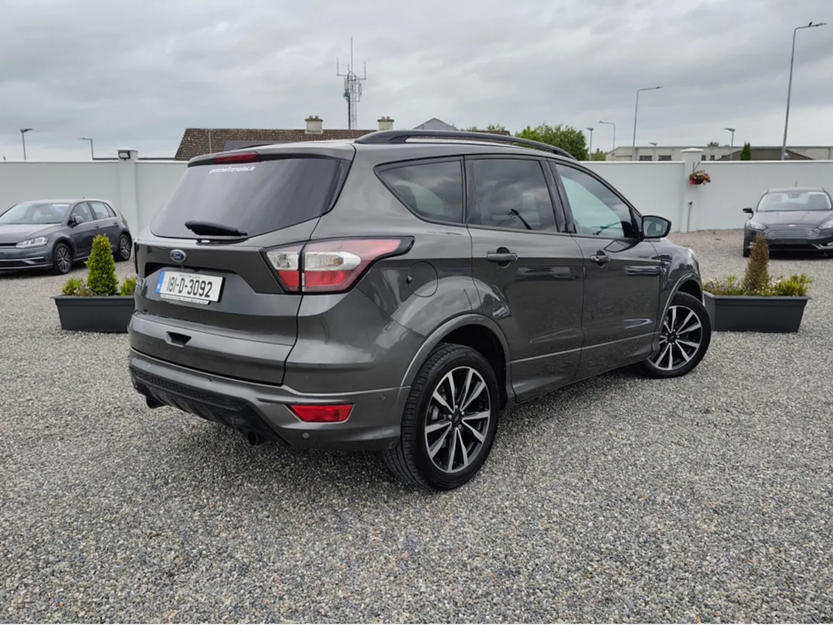Ford Kuga ST-LINE 1.5 TDCI 120PS FW FWD 4DR - Image 3
