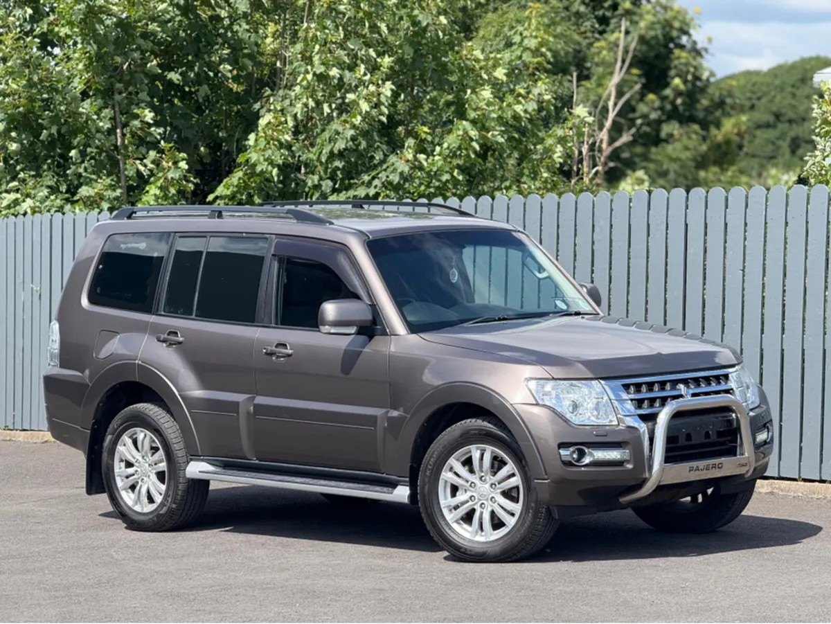 Mitsubishi Pajero 2018 Mitsubishi Pajero 3.2 LWB N - Image 2
