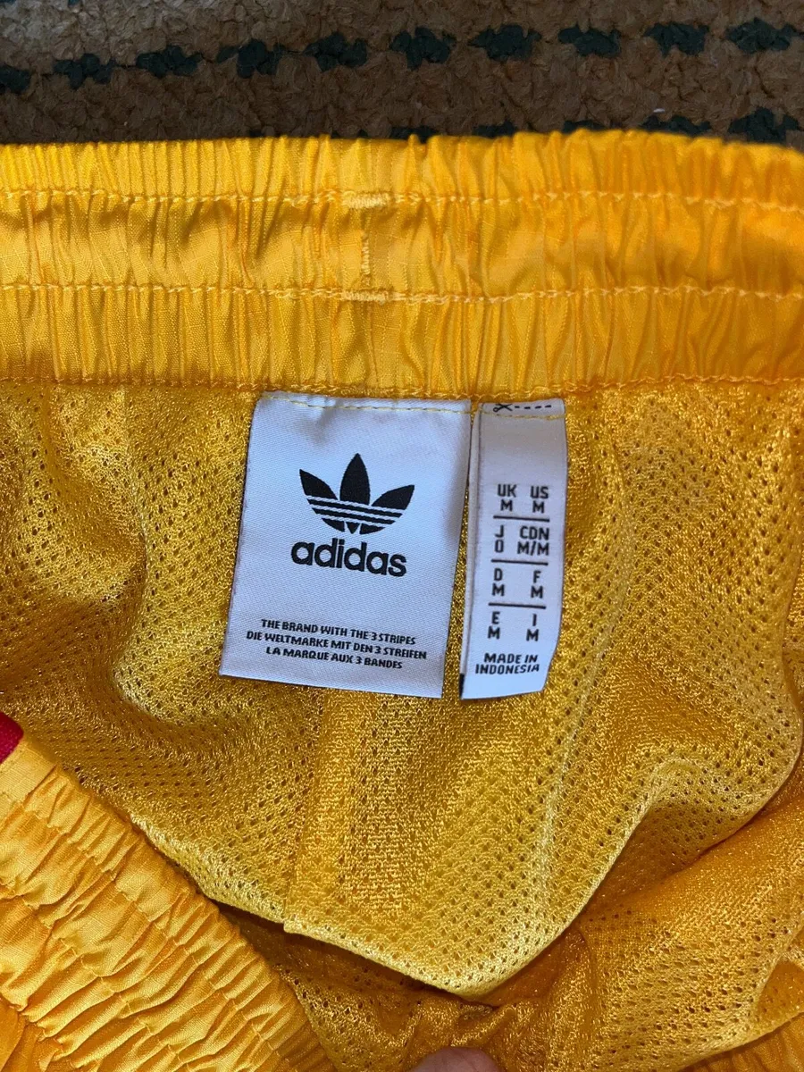Adidas trousers - Image 2