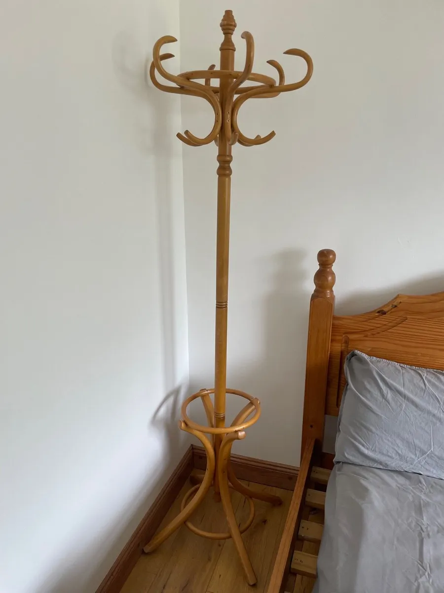 Wooden coat rack / stand