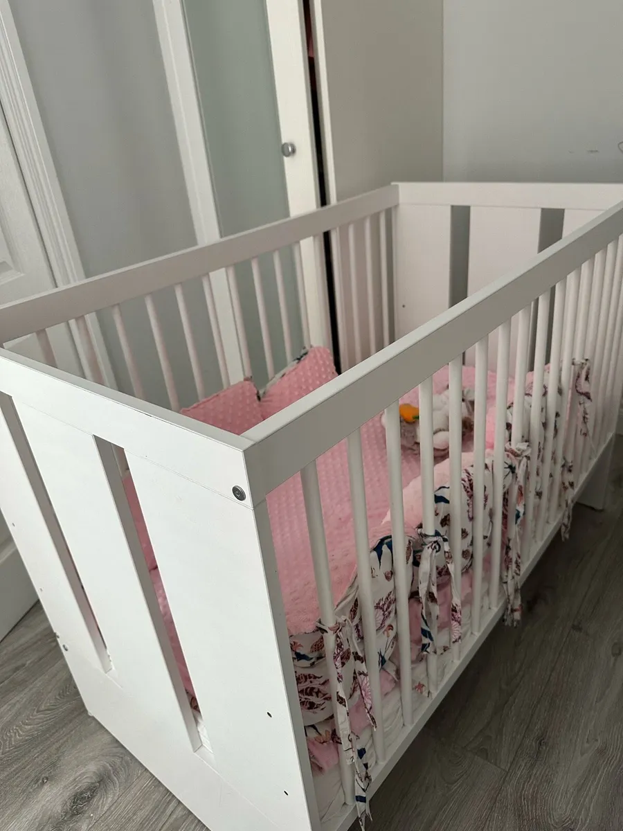 Baby Cot - Image 1
