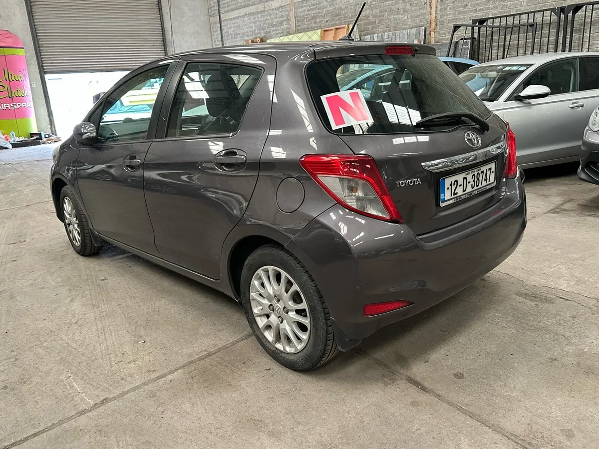 2012 Toyota Yaris  1.4d4d - Image 3
