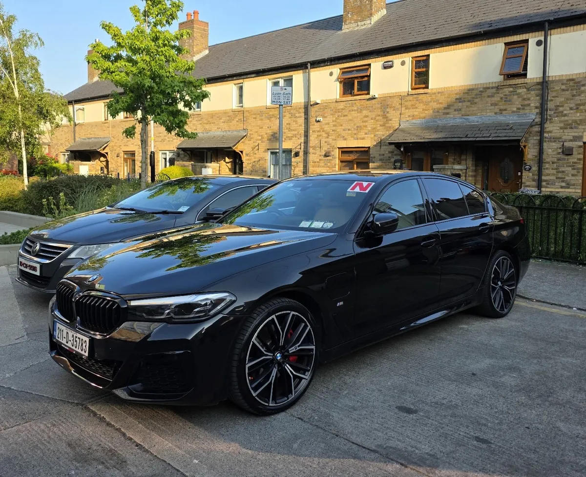 BMW 530e 2021 *HIGH SPEC WITH LOW MILEAGE* - Image 1