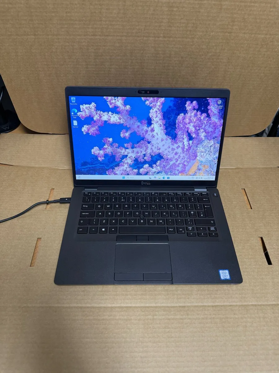Dell latitude i5 pro 16-256 win 11 - Image 1
